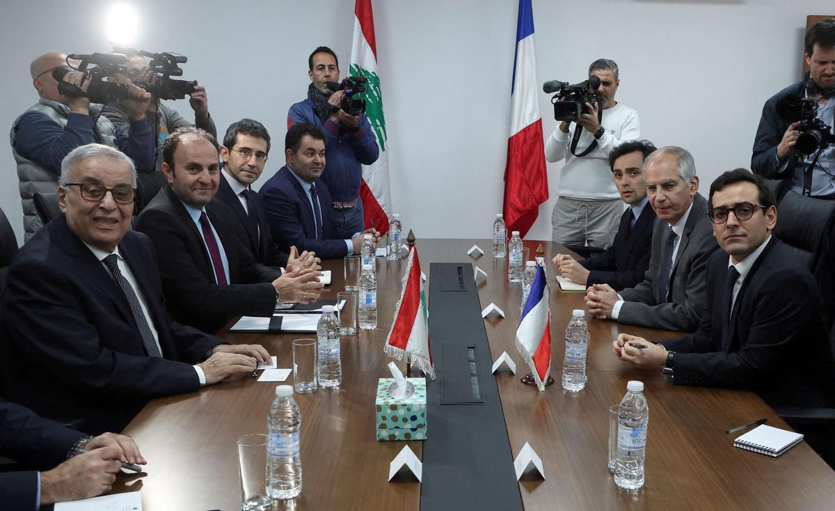 الخطة الفرنسية تعطي دفعة للبنان إلى الأمام