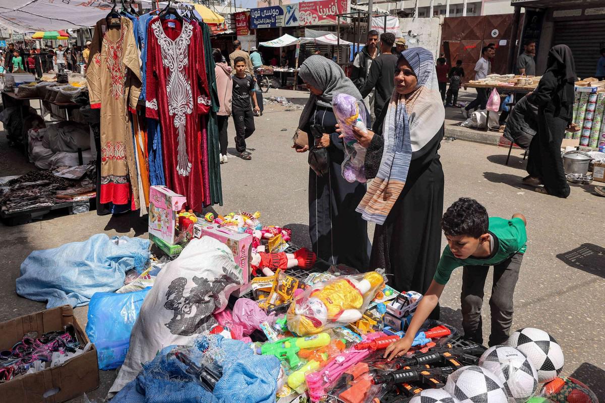 آلاف الغزيين فقدوا موارد رزقهم