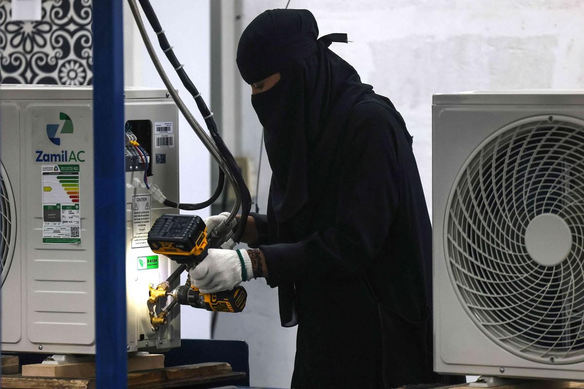 المرأة السعودية تكسر الصورة النمطية