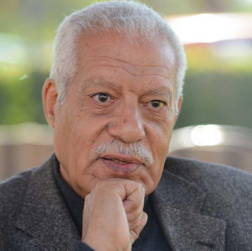 الشاعر أحمد سويلم