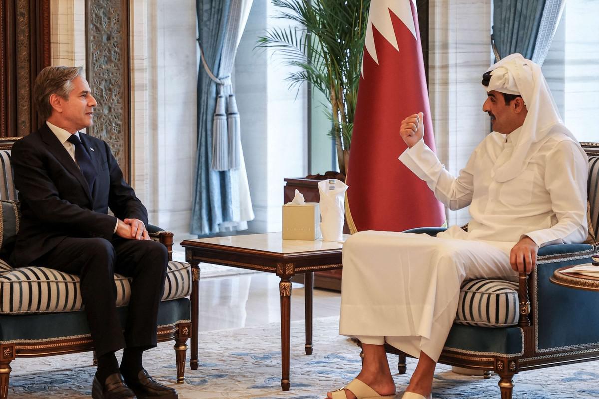 أمير قطر يجدد التزام بلاده بالعمل على كسر الهوة بين حماس وإسرائيل 