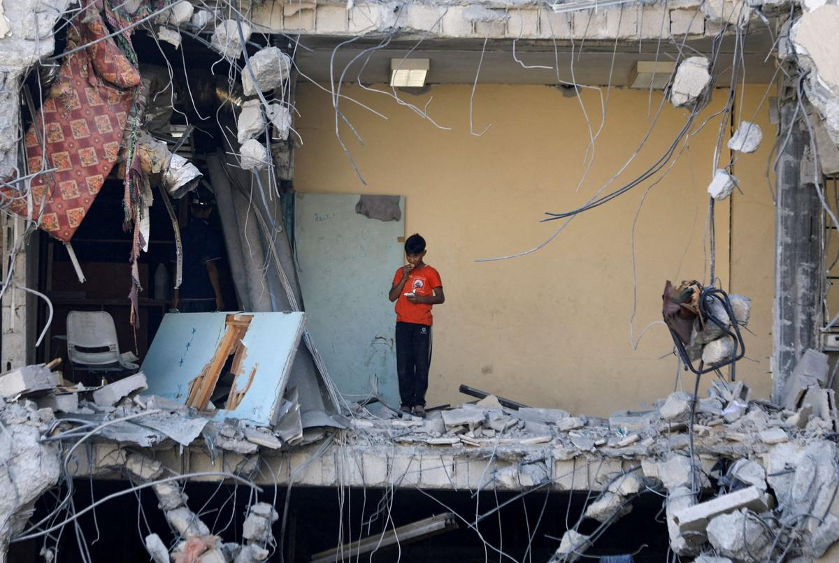  قطاع غزة يتحول إلى أكبر سجن في العالم