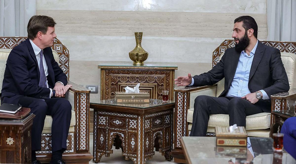 حكومة الشرع تسعى لإقناع الغرب بدعم جهودها للتعافي