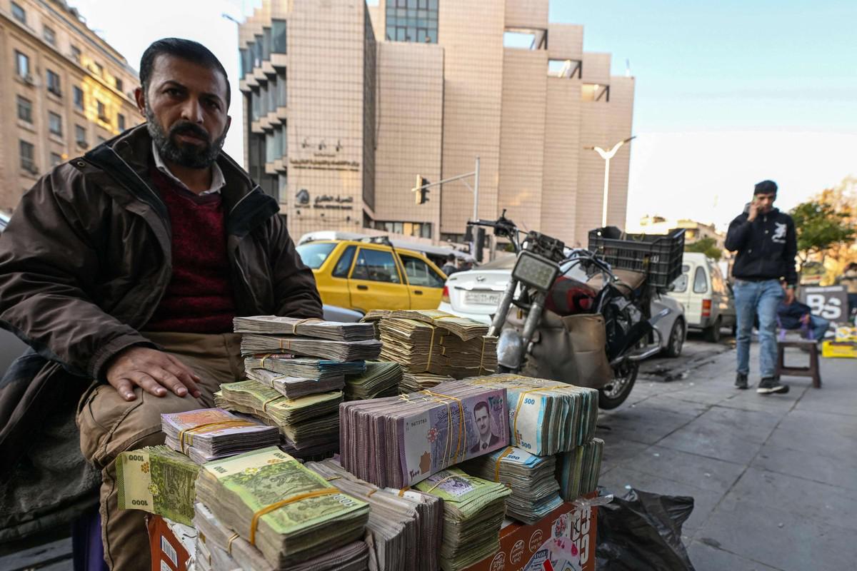 سوريا تهدف إلى إكمال العملية في غضون ثلاثة أشهر