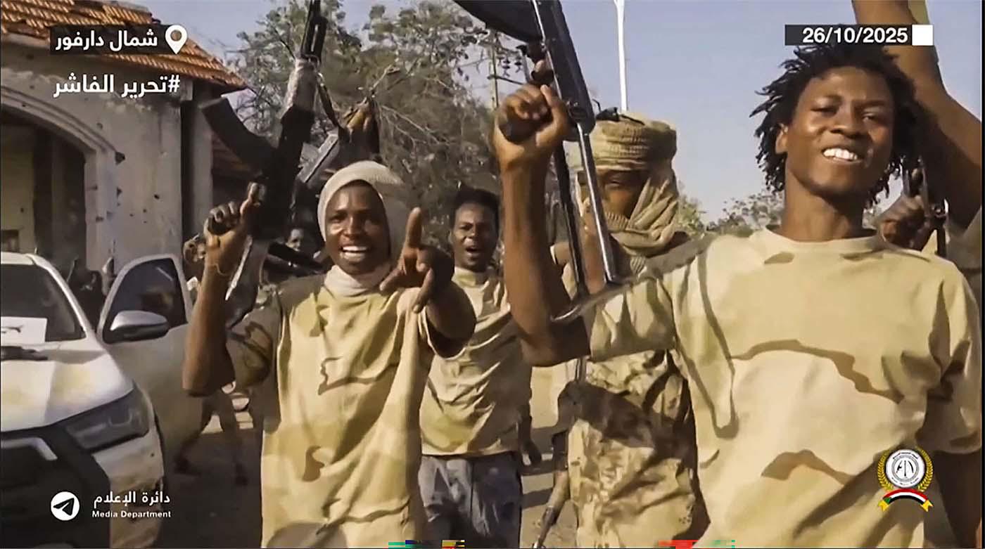 RSF fighters celebrating the capture of al-Fashir