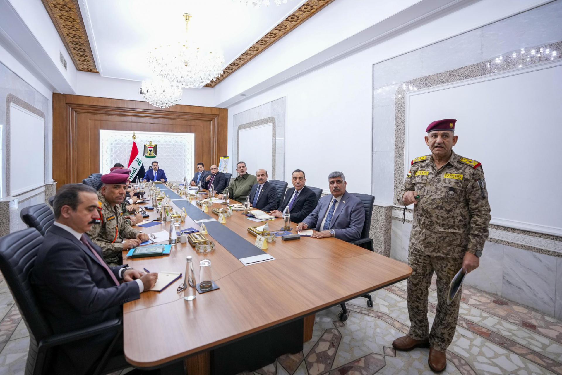 الأجهزة الأمنية والعسكرية تعرض على الحكومة العراقية التطورات على الحدود مع سوريا