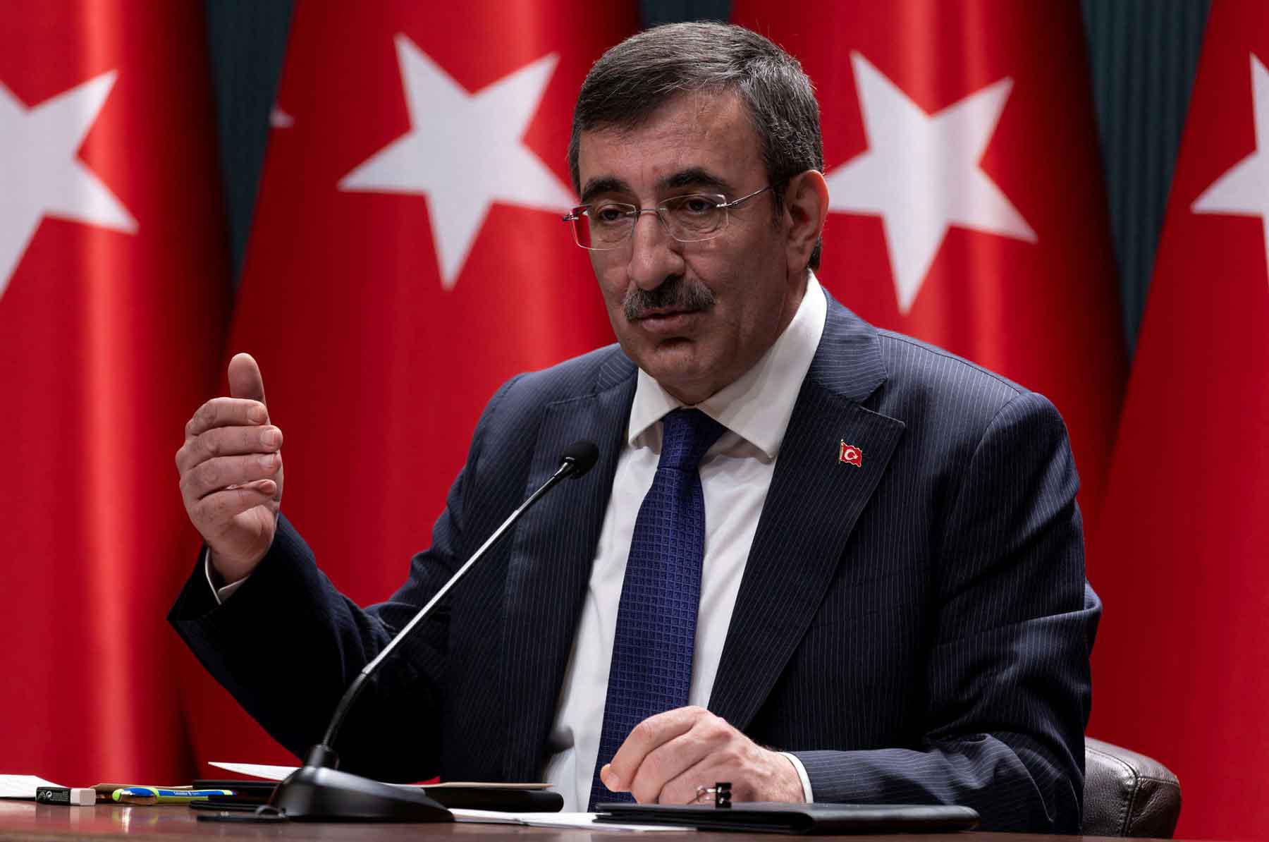 No plan to pause tight economic policies 
