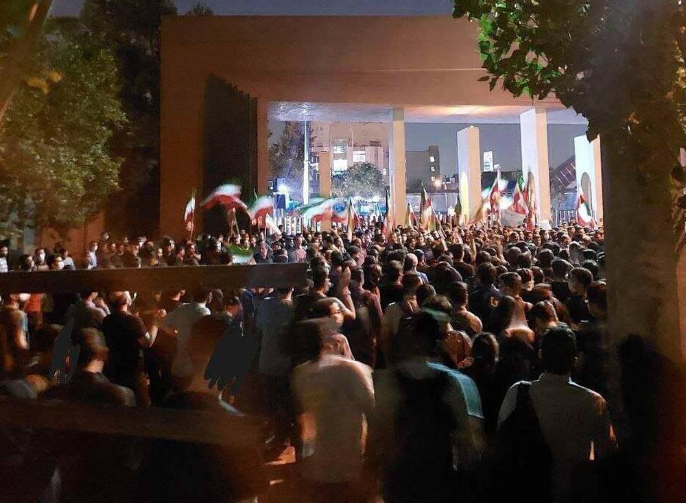 الأمور ليست على ما يرام في الجامعات الايرانية 