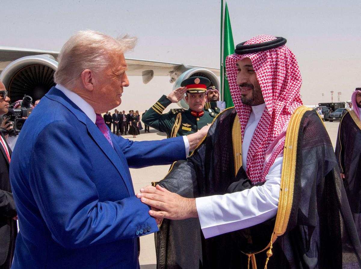 ترامب عزز من علاقاته مع السعودية في جميع المجالات