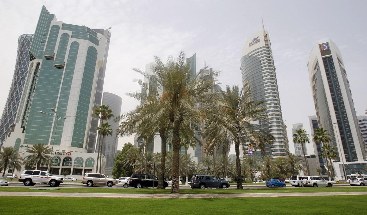 الدوحة تسعى لتنويع مصادر الدخل وتوسيع قاعدة الاقتصاد بعيدا عن عائدات الغاز