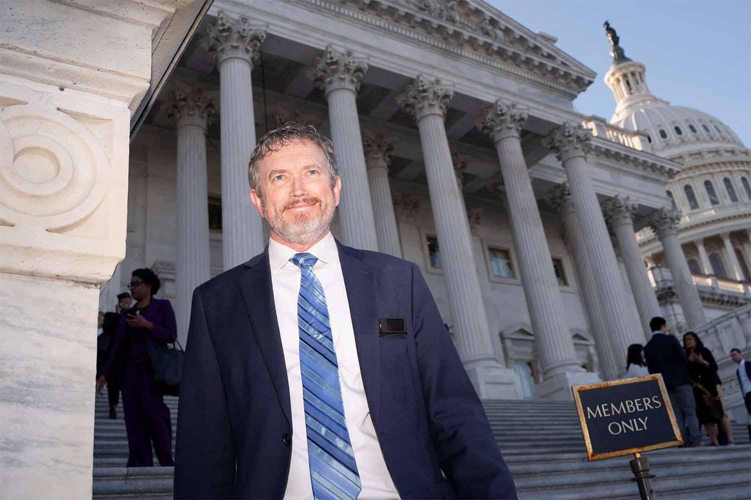 Republican Rep. Thomas Massie escribed the strikes as "acts of war unauthorized by Congress"
