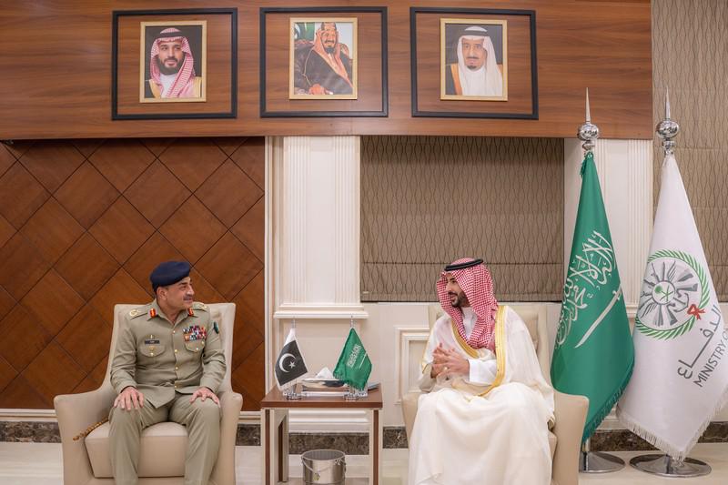 السعودية وباكستان ترتبطان باتفاقية دفاع مشترك