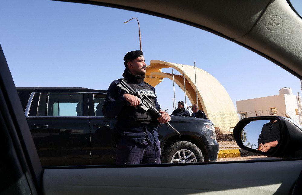 الأمن العراقي يطوّق محيط الحادث