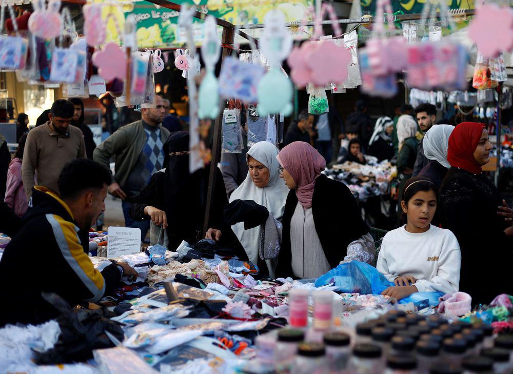 حركية في الأسواق استعدادا للعيد 