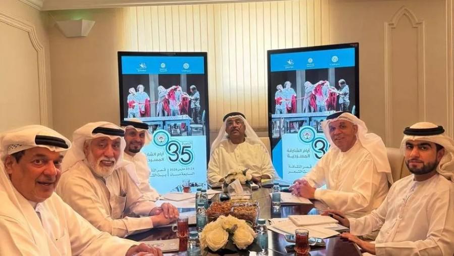 لجنة مشاهدة وتصنيف العروض المسرحية أعطت قرارها