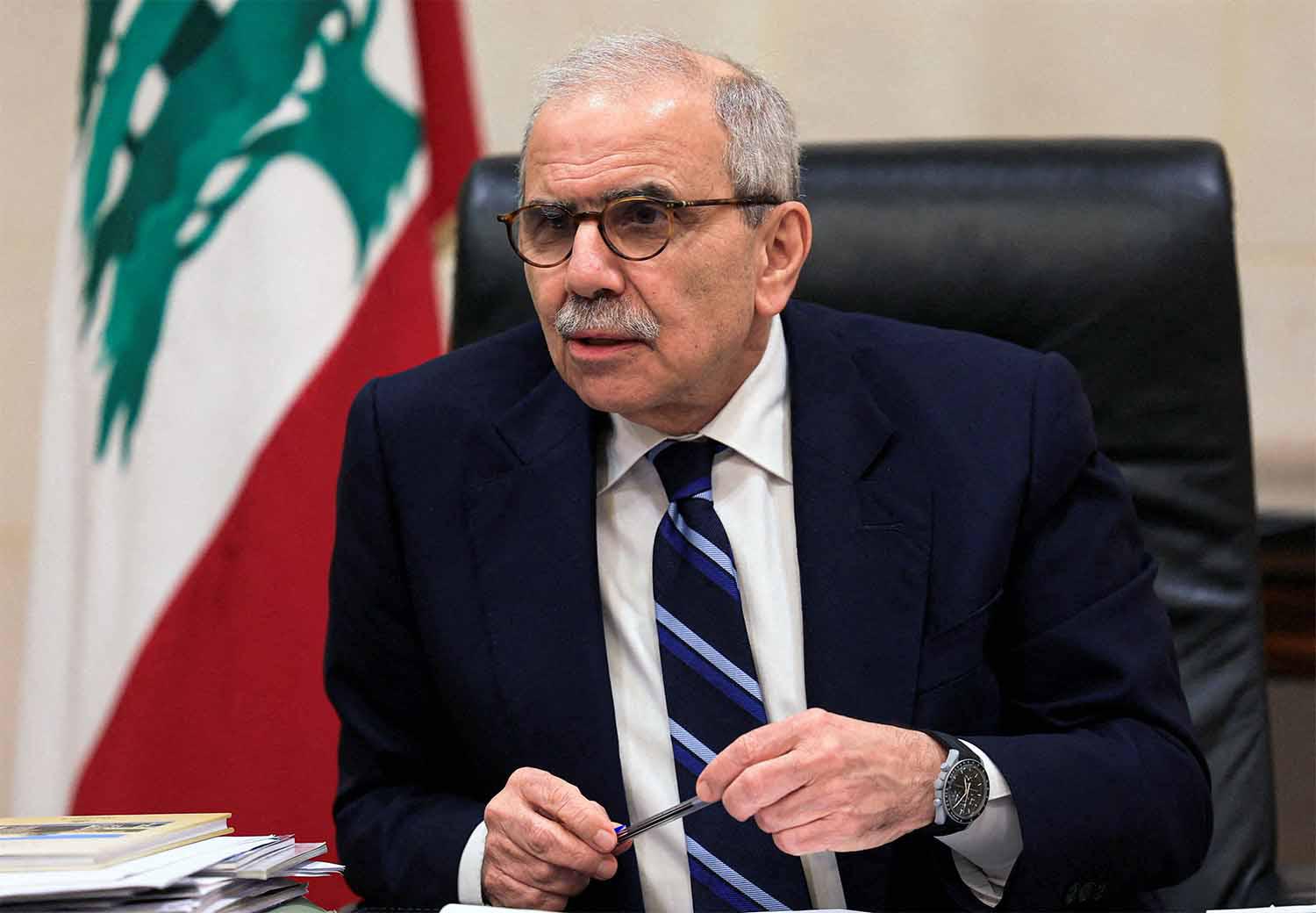 Salam demands Hezbollah disarm and cease military actions