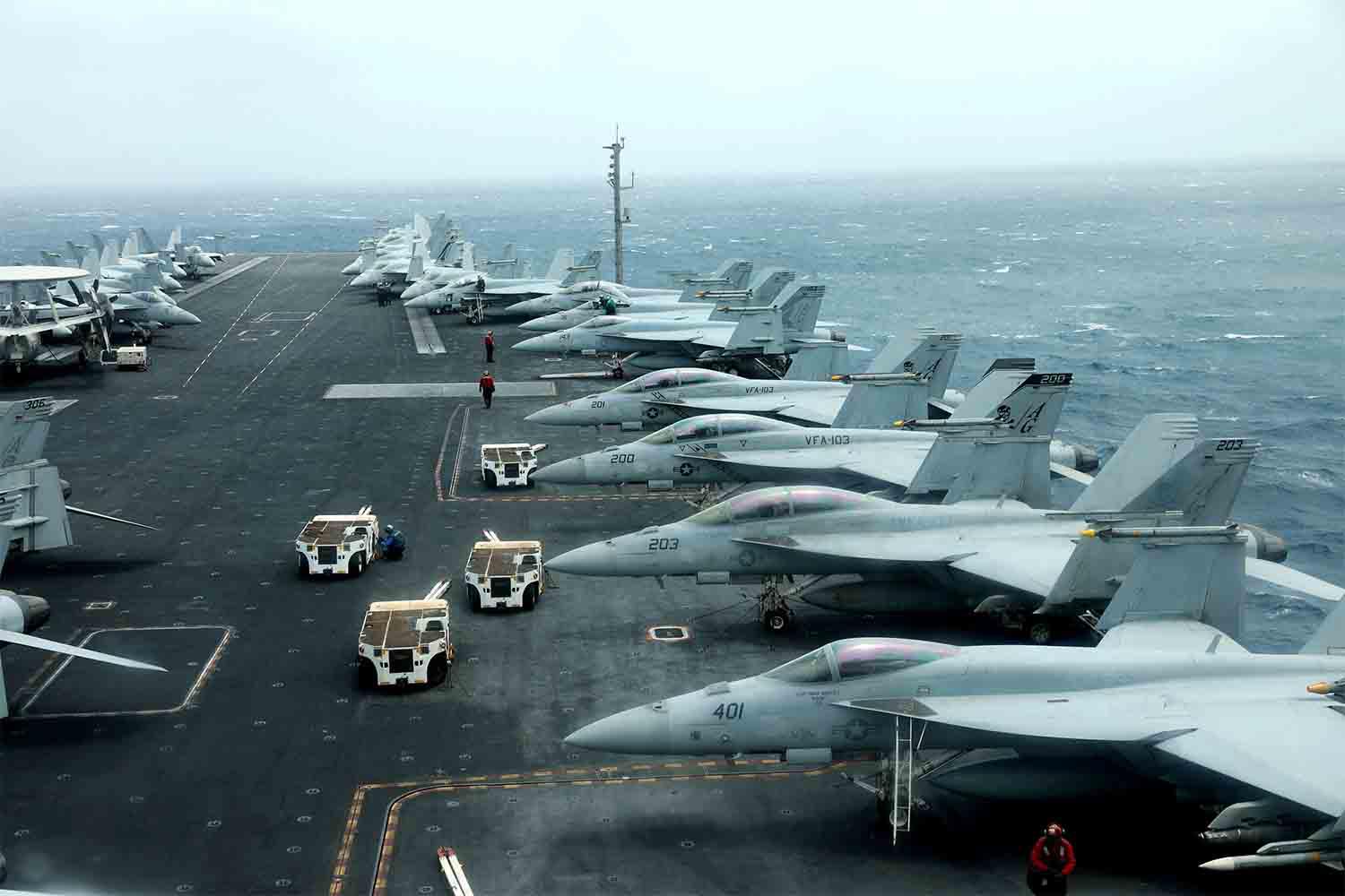Ready to protect the ships along the Strait of Hormuz
