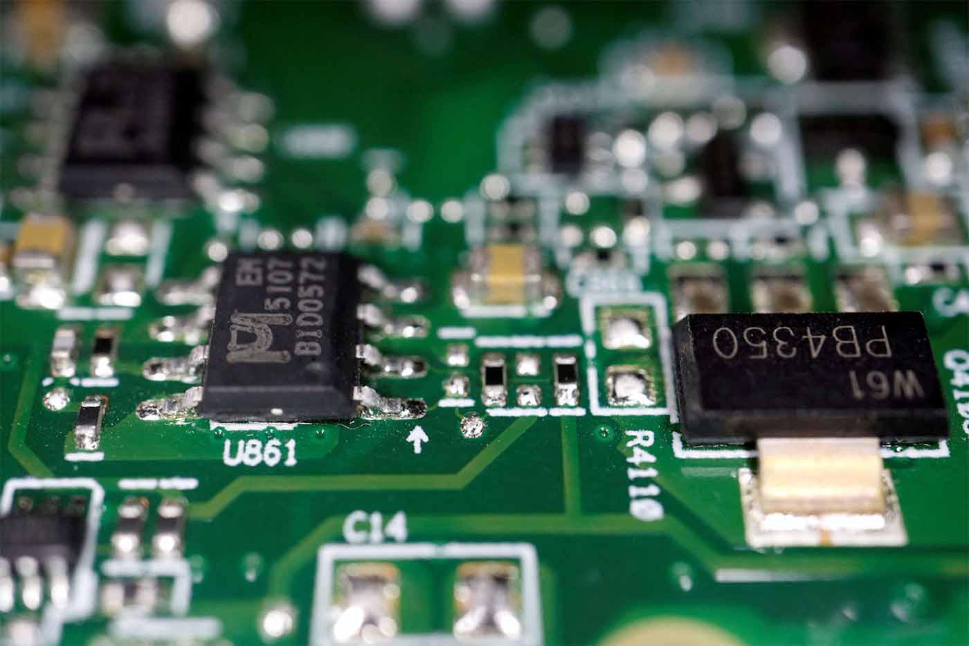AI data centre plans in the Middle East could face setbacks