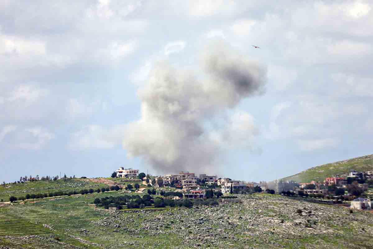 Israel pounding southern Lebanon 