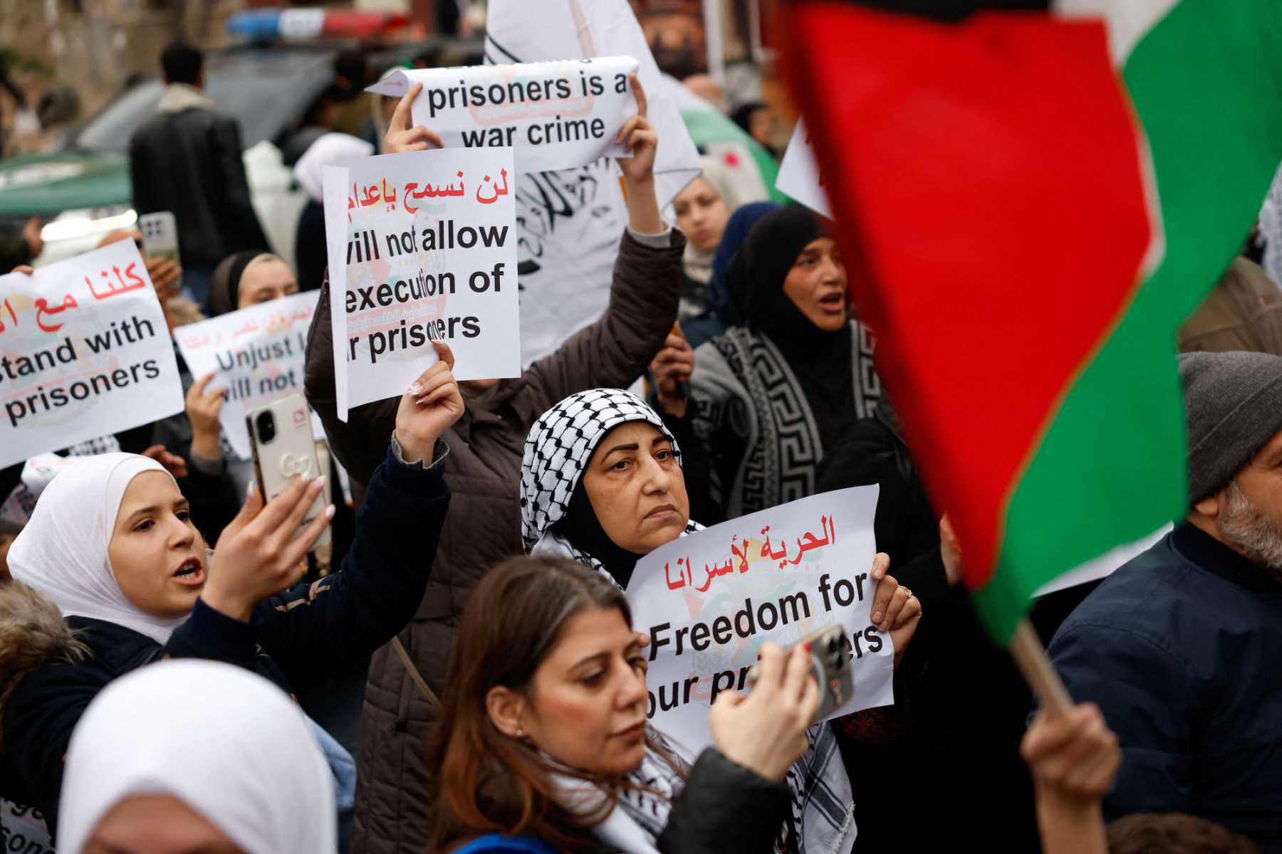 Law sparks global backlash, raises legal fears 