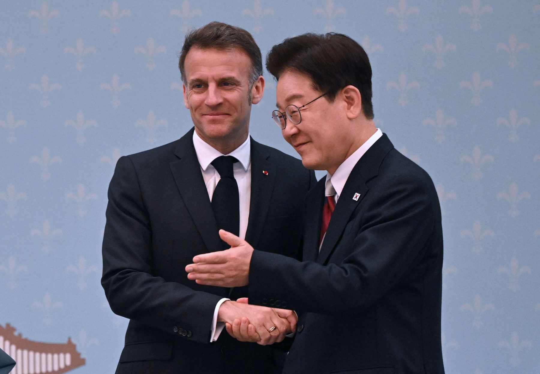 Macron wants to boost French exports to South Korea
