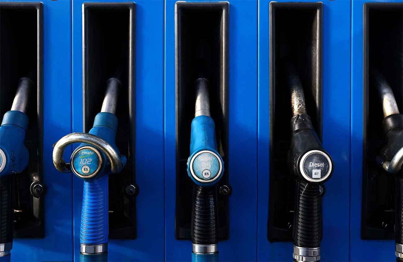 The coalition government agreed on fuel taxes and tax-free bonuses for employees